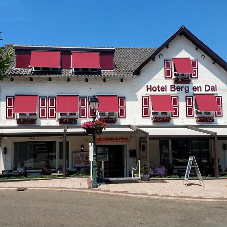 Hotel Berg En Dal Epen Exteriör bild